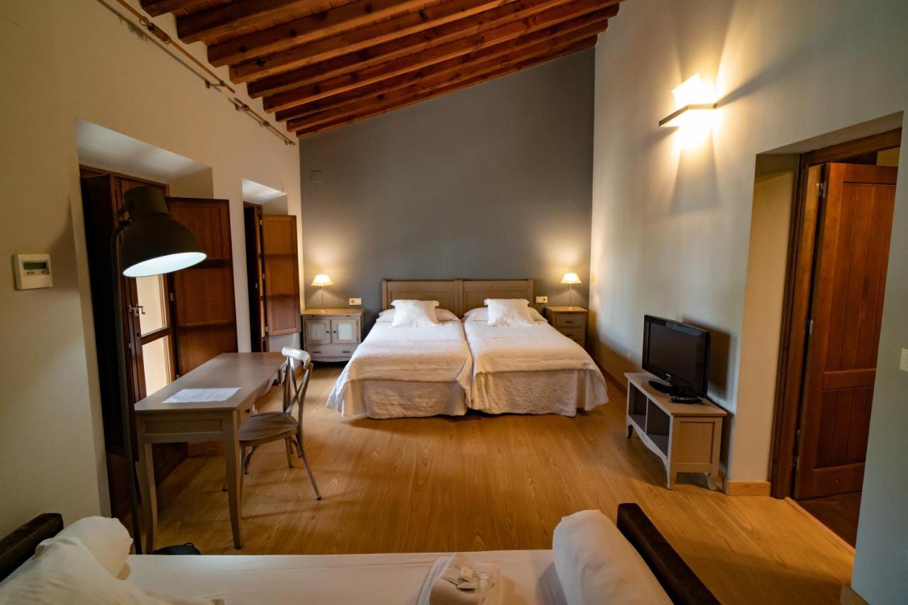Hotel Alfonso IX (Adults Only) Caceres Bagian luar foto
