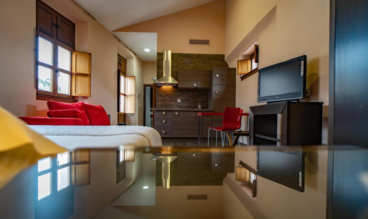 Hotel Alfonso IX (Adults Only) Caceres Bagian luar foto