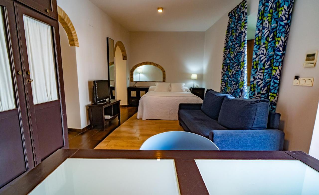 Hotel Alfonso IX (Adults Only) Caceres Bagian luar foto